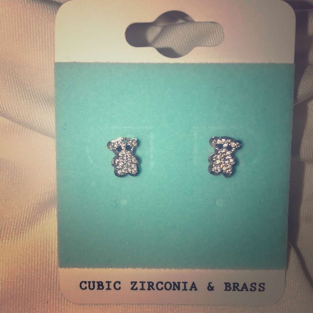 Cuddley bear earrings